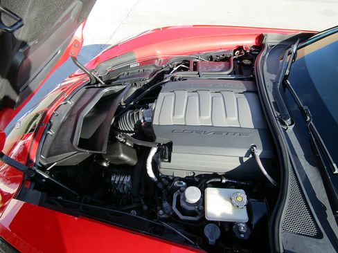 Used 2014 Chevrolet Corvette Stingray Coupe w/ 2LT Preferred Equipment Group image 20