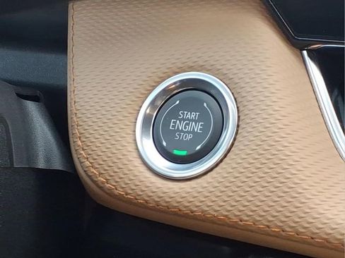 New 2026 Chevrolet Equinox ACTIV w/ LPO, Floor Liner Package image 9