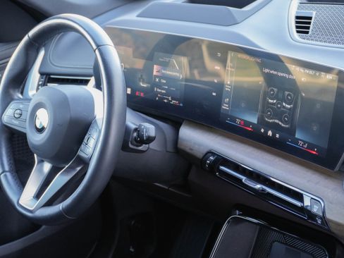 Certified 2025 BMW X1 xDrive28i image 11