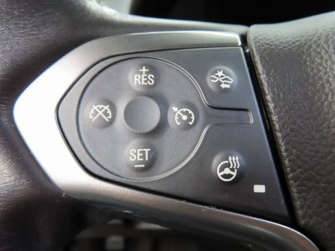 Used 2019 Chevrolet Suburban Premier image 50