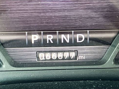 Used 2021 RAM 1500 Big Horn image 12