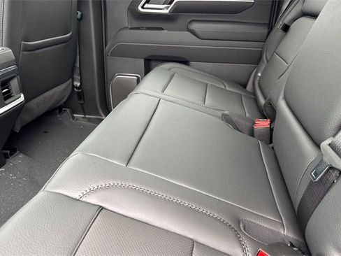 New 2026 GMC Sierra 2500 Denali w/ Denali Reserve Package image 13