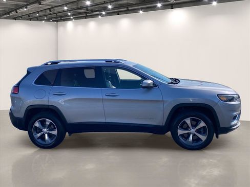 Used 2020 Jeep Cherokee Limited AWD/4WD image 8