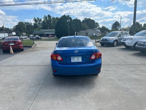 Used 2010 Toyota Corolla LE image 6
