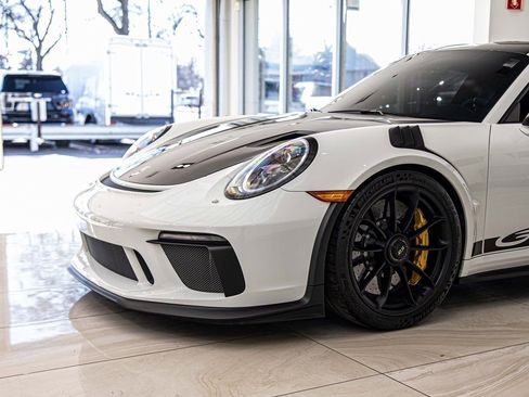 Used 2019 Porsche 911 GT3 RS image 5