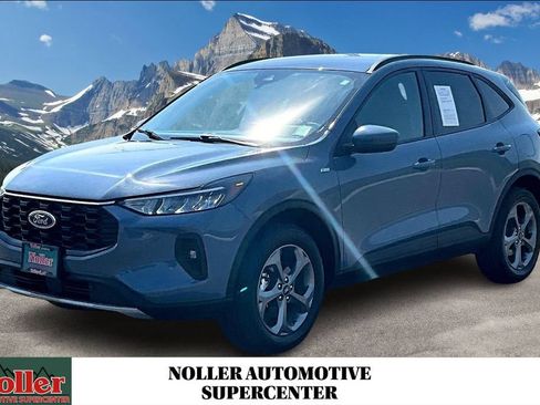 Used 2025 Ford Escape ST-Line Select AWD/4WD image 1