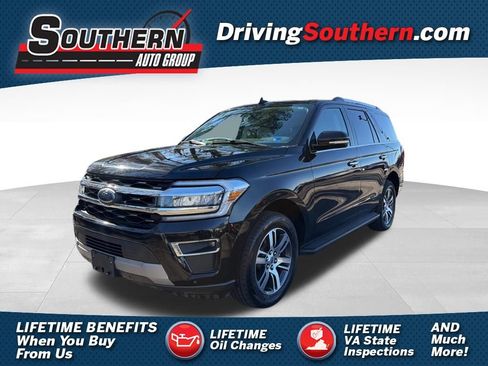 Used 2024 Ford Expedition Limited image 1