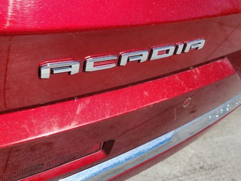 Used 2022 GMC Acadia Denali w/ Denali Technology Package image 15