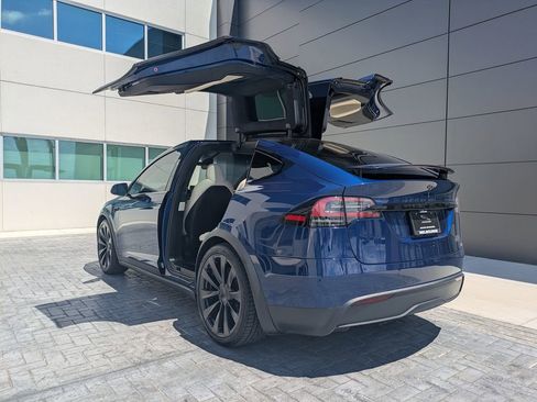 Used 2022 Tesla Model X Plaid AWD/4WD image 18
