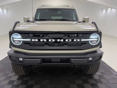 New 2026 Ford Bronco Outer Banks AWD/4WD image 2