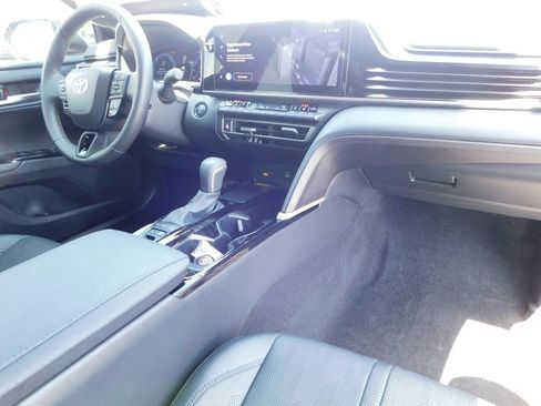 Used 2025 Toyota Camry XSE w/ Premium Package FWD image 20