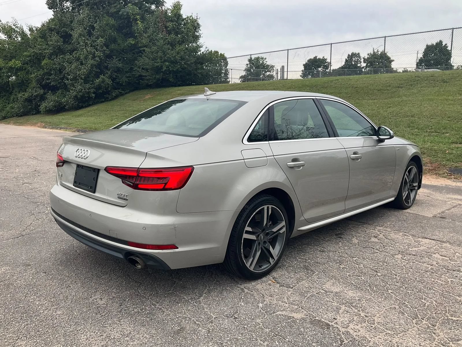 Used 2017 Audi A4 2.0T Premium Plus AWD/4WD image 3