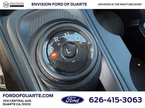 New 2025 Ford Maverick Lariat w/ Black Appearance Package image 24