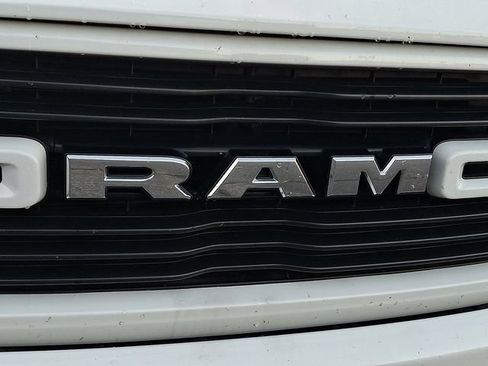 Used 2023 RAM 1500 Laramie AWD/4WD image 6