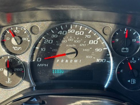 Used 2020 Chevrolet Express 3500 LT w/ LT Preferred Equipment Group image 23