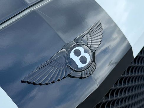 Used 2017 Bentley Continental GT image 40