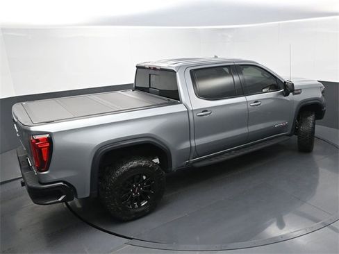 Used 2023 GMC Sierra 1500 AT4X image 41