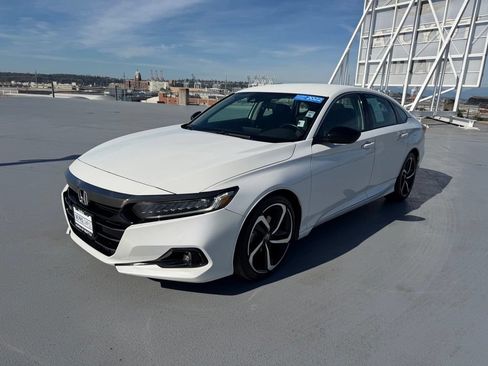 Certified 2022 Honda Accord Sport Special Edition image 11
