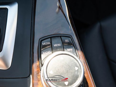 Used 2016 BMW 320i xDrive Sedan image 32