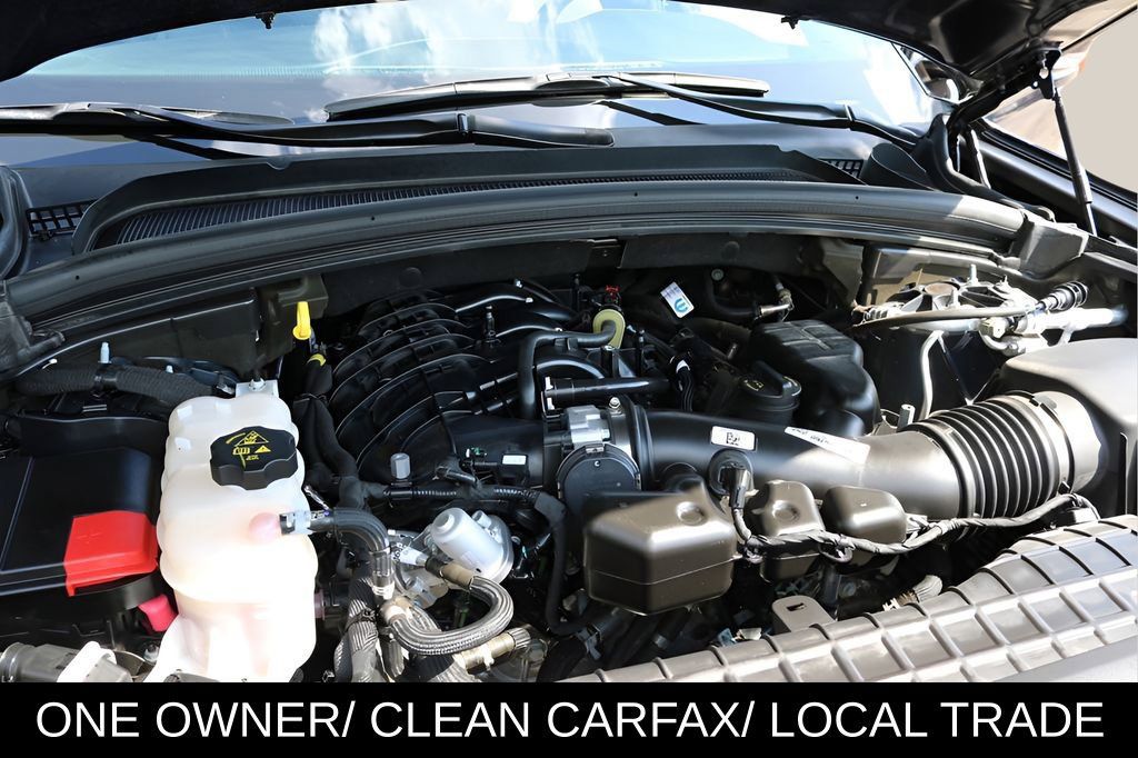 Used 2024 Jeep Grand Cherokee Limited RWD image 9