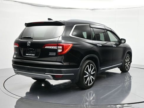 Used 2021 Honda Pilot Touring image 6