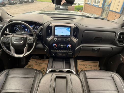 Used 2021 GMC Sierra 1500 Denali w/ Denali Ultimate Package AWD/4WD image 23