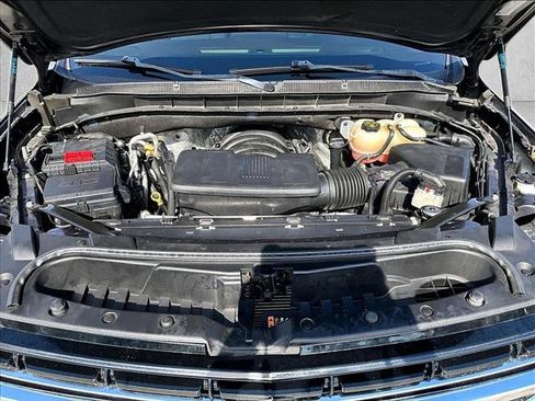 Certified 2022 Chevrolet Suburban LT image 9