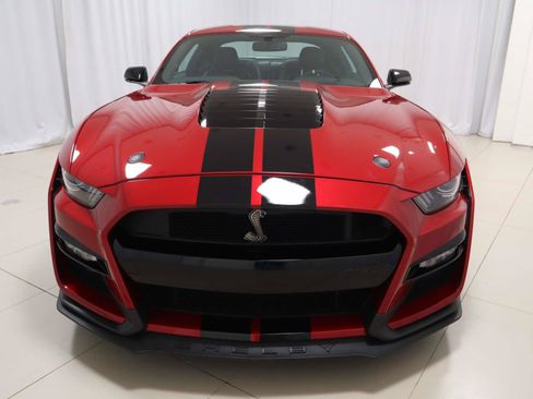 Used 2020 Ford Mustang Shelby GT500 w/ Technology Package RWD image 8