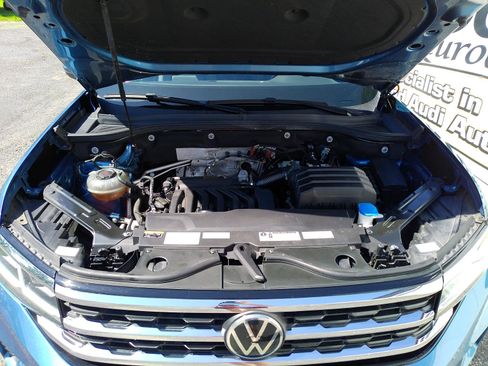 Used 2020 Volkswagen Atlas Cross Sport SE w/ Panoramic Sunroof Package AWD/4WD image 35