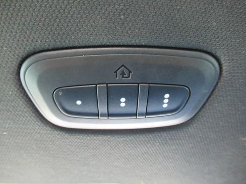 Used 2021 RAM 1500 Limited RWD image 31
