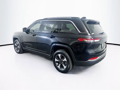 Used 2022 Jeep Grand Cherokee Limited 4xe w/ Luxury Tech Group II AWD/4WD image 5