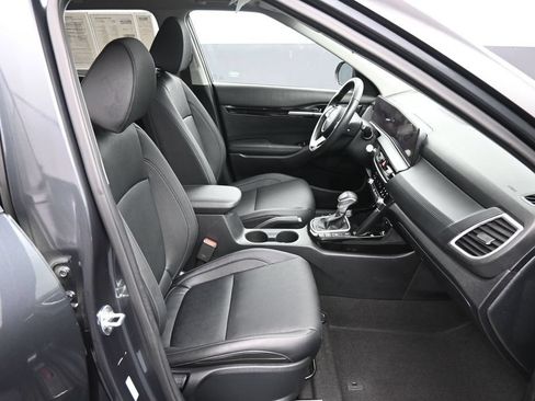 Certified 2024 Kia Seltos EX AWD/4WD image 25