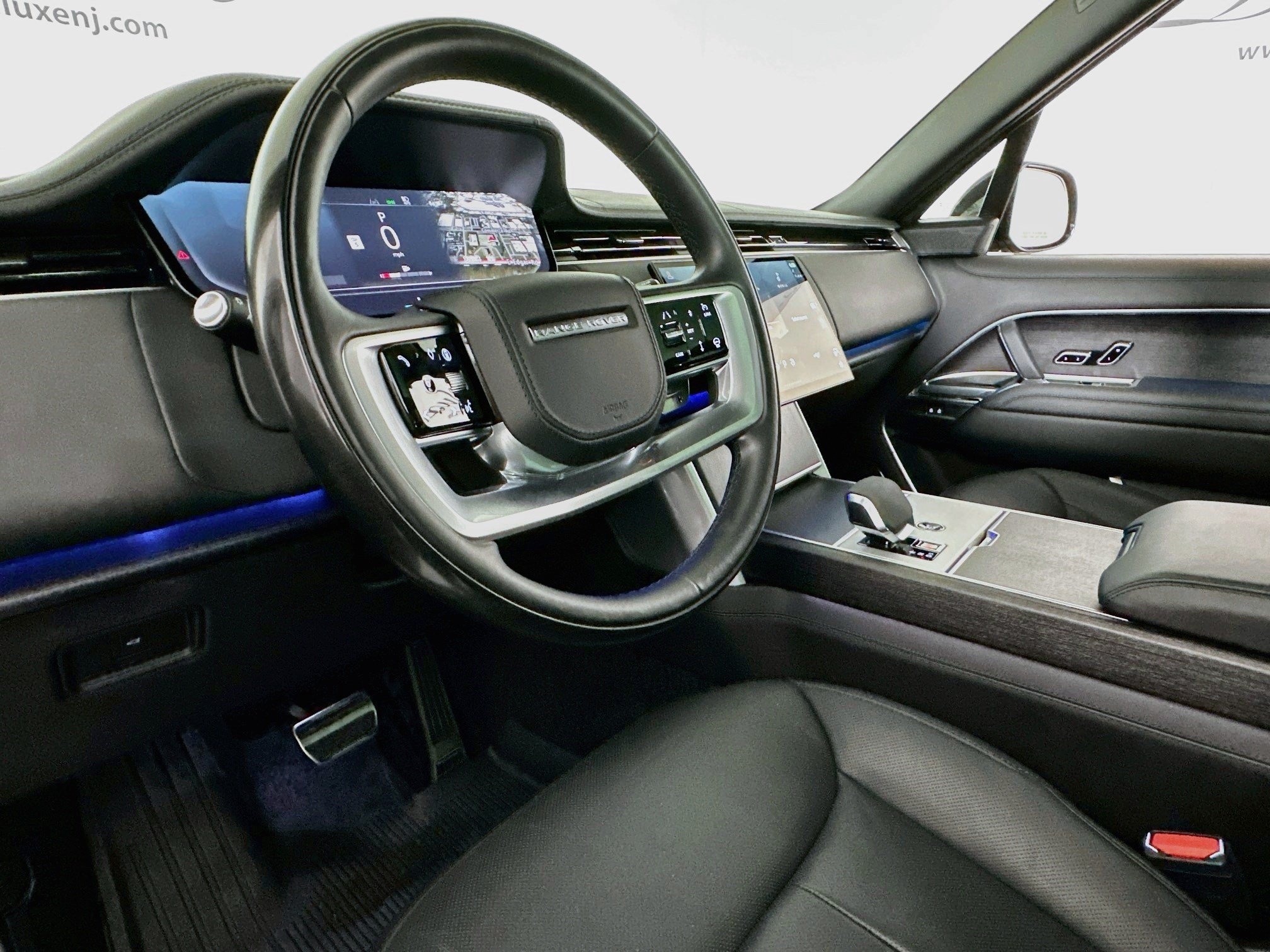 Used 2024 Land Rover Range Rover Long Wheelbase Autobiography AWD/4WD image 7