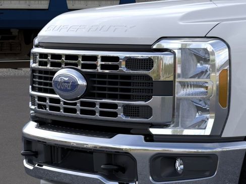 New 2026 Ford F350 XL w/ XL Chrome Package RWD image 16