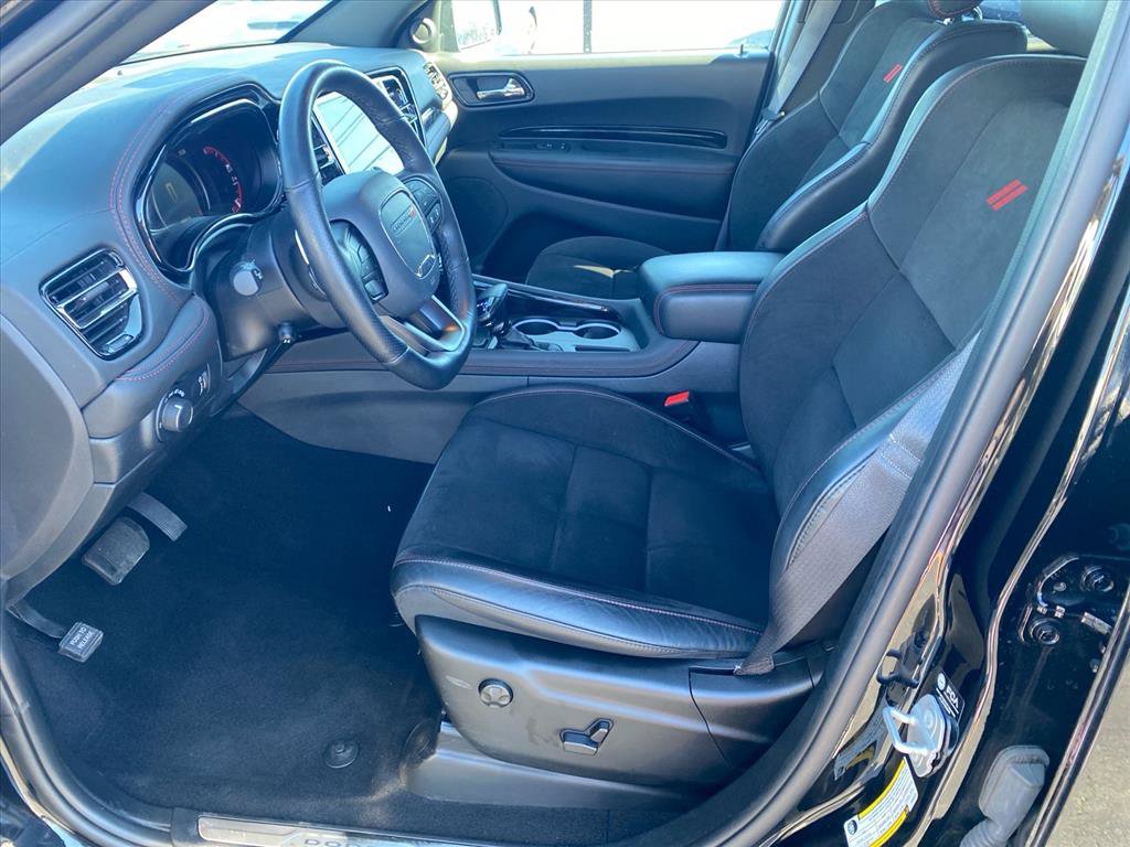Used 2025 Dodge Durango GT AWD/4WD image 9