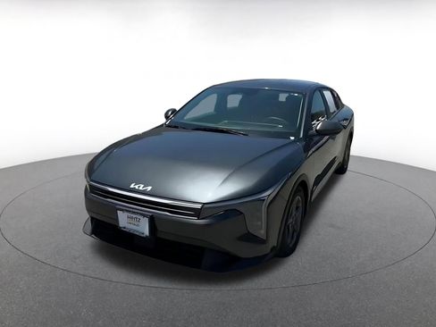Used 2025 Kia K4 FWD image 8
