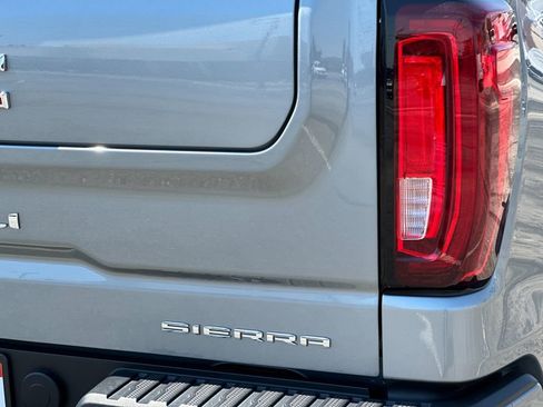 Used 2024 GMC Sierra 1500 Denali w/ Technology Package RWD image 25