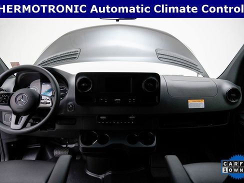 Used 2024 Mercedes-Benz Sprinter 2500 image 7