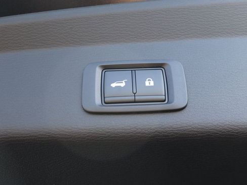 New 2026 Mitsubishi Outlander SEL image 34