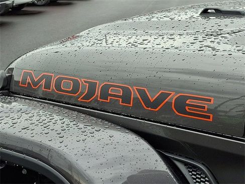 New 2026 Jeep Gladiator Mojave image 24