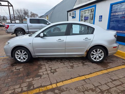 Used 2008 MAZDA MAZDA3 i Touring image 8