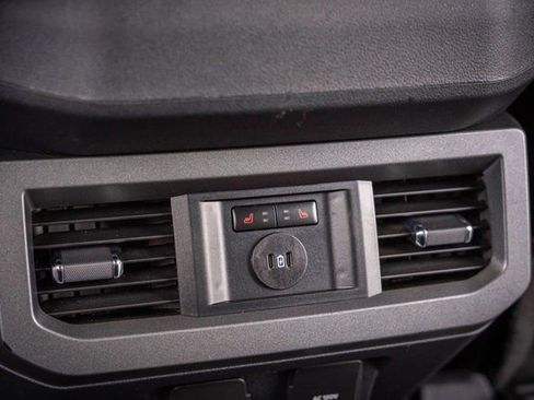 Used 2023 Ford F250 Lariat image 30