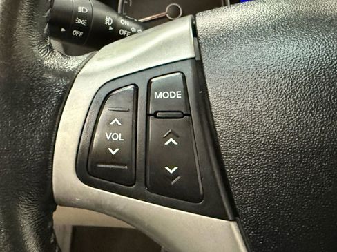 Used 2010 Hyundai Elantra SE image 28