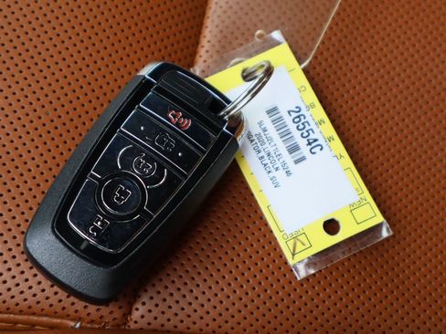 Used 2020 Lincoln Navigator Reserve w/ Equipment Group 208A Reserve AWD/4WD image 37