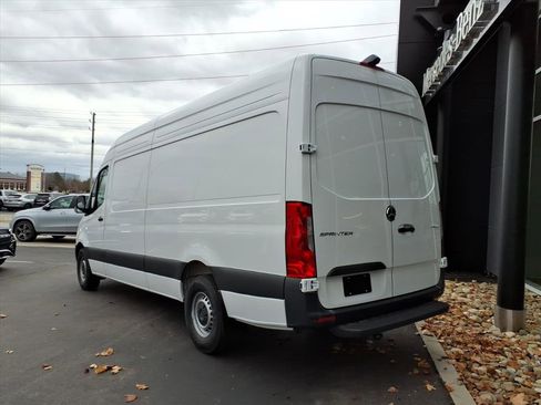 New 2026 Mercedes-Benz Sprinter 2500 image 4