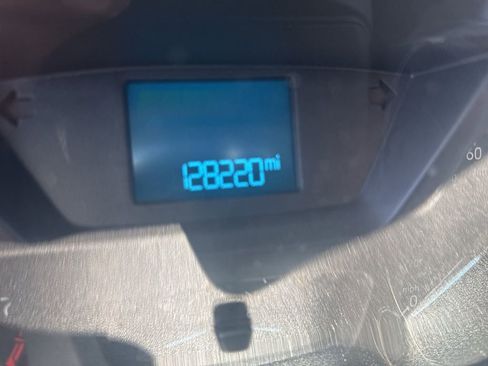 Used 2015 Ford Transit 250 130 Low Roof w/ Exterior Upgrade Package RWD image 2