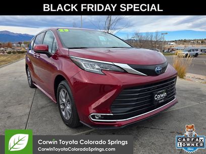 Used 2022 Toyota Sienna XLE