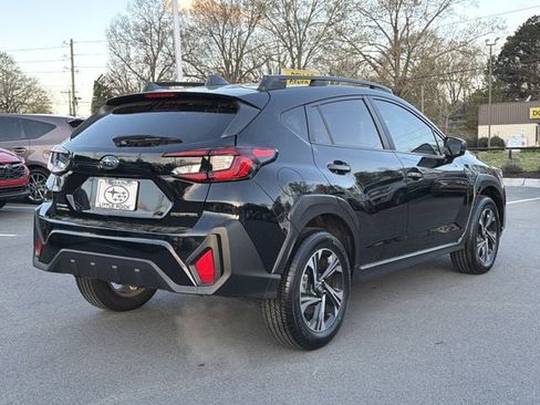 Used 2025 Subaru Crosstrek 2.0i Premium image 5