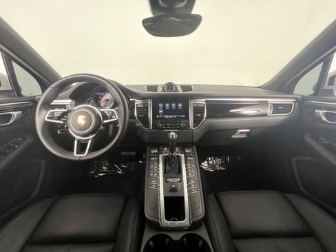 Certified 2018 Porsche Macan S AWD/4WD image 13