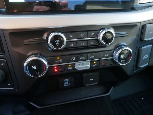 Used 2021 Ford F150 XLT w/ Equipment Group 302A High image 24